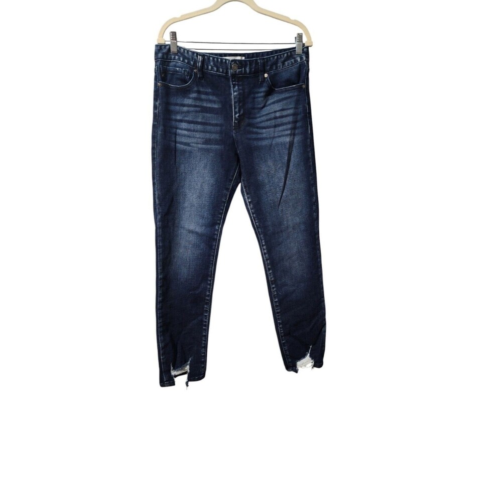 Kancan Distressed Jeans Fray Cut Off Distressed Bottoms Woman’s 11/29